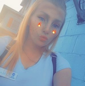 Meet your Posher, Erica